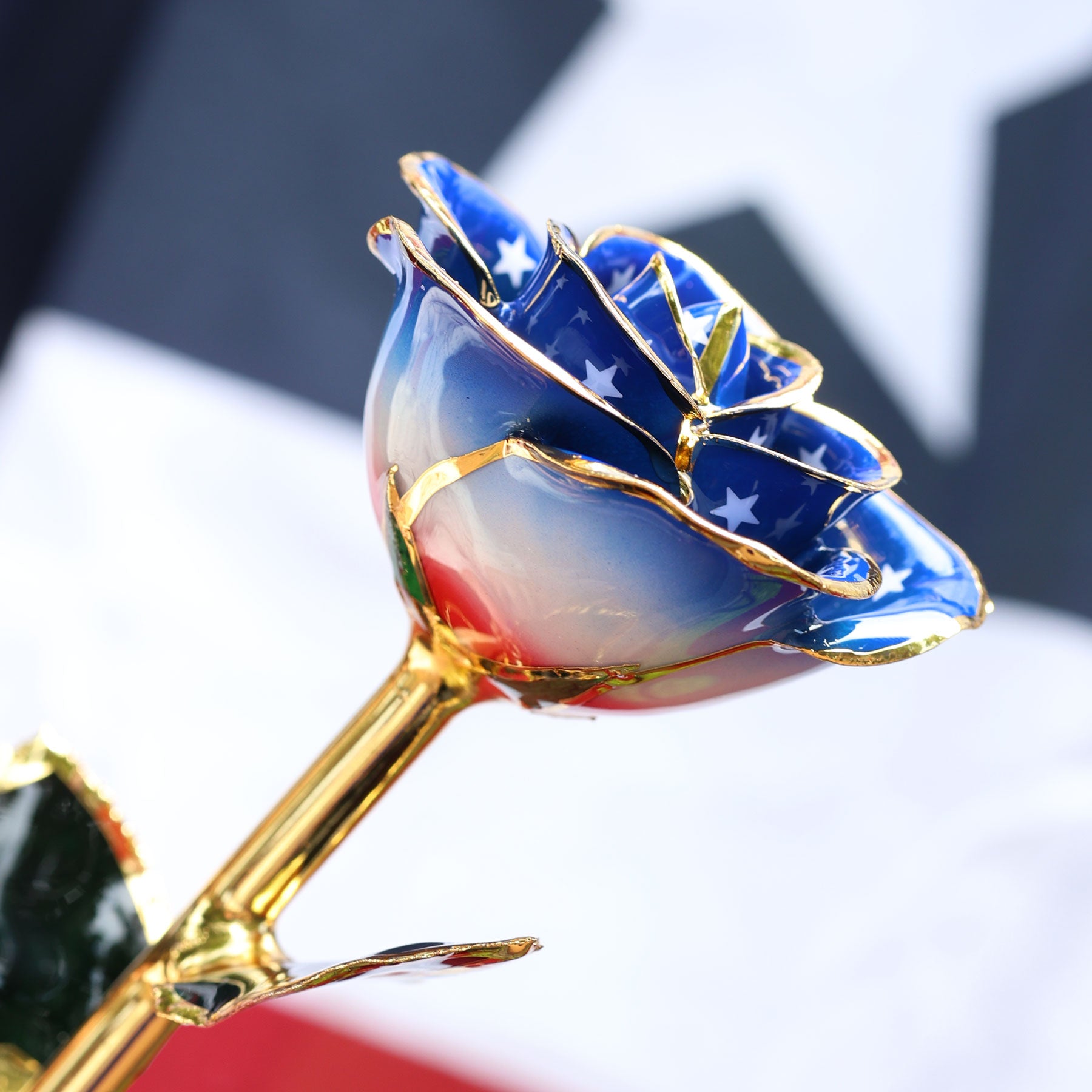 USA 24k Gold Dipped American Beauty Rose
