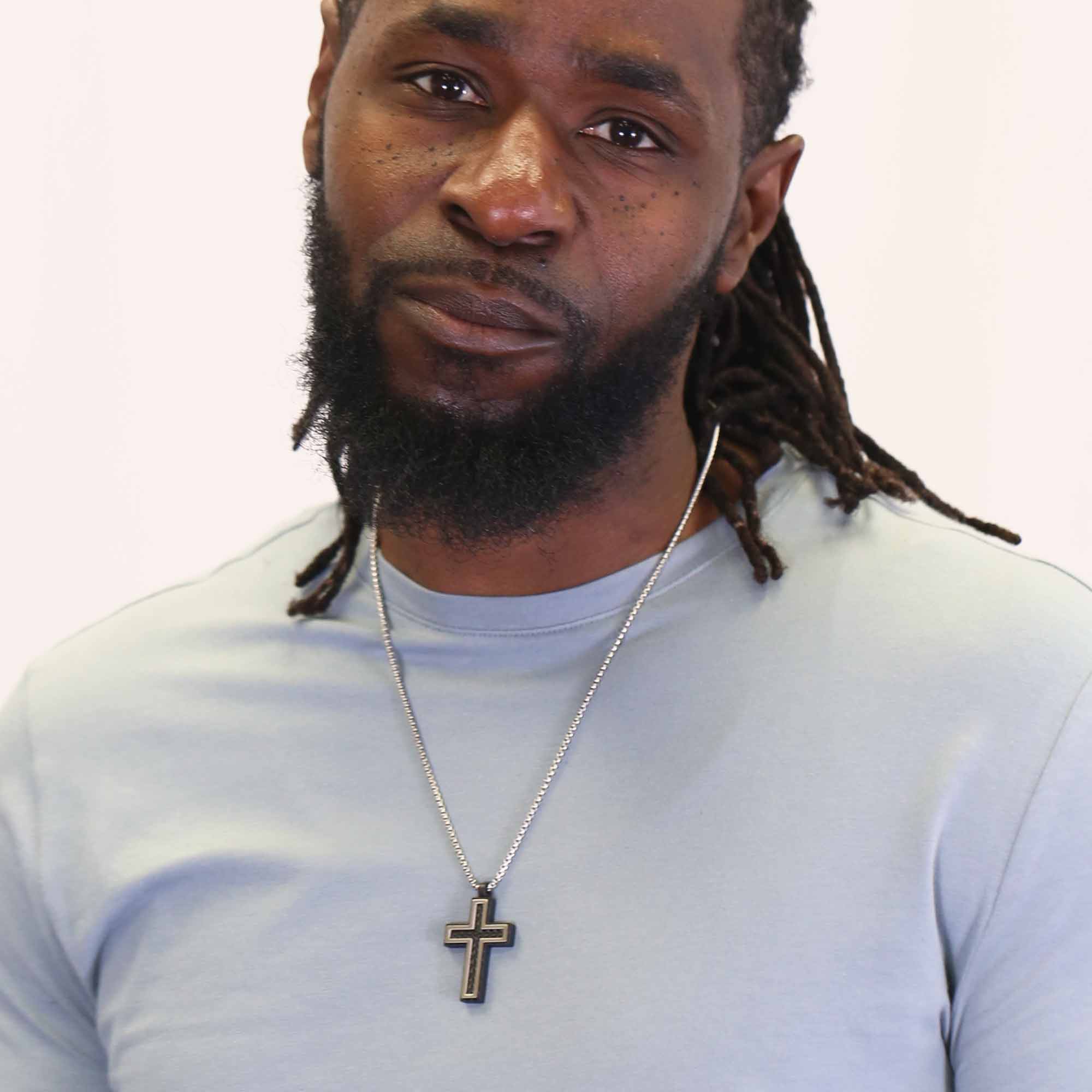 アクセサリー KURO Crossed Faith Pendant Kuro | Zero Heroes®