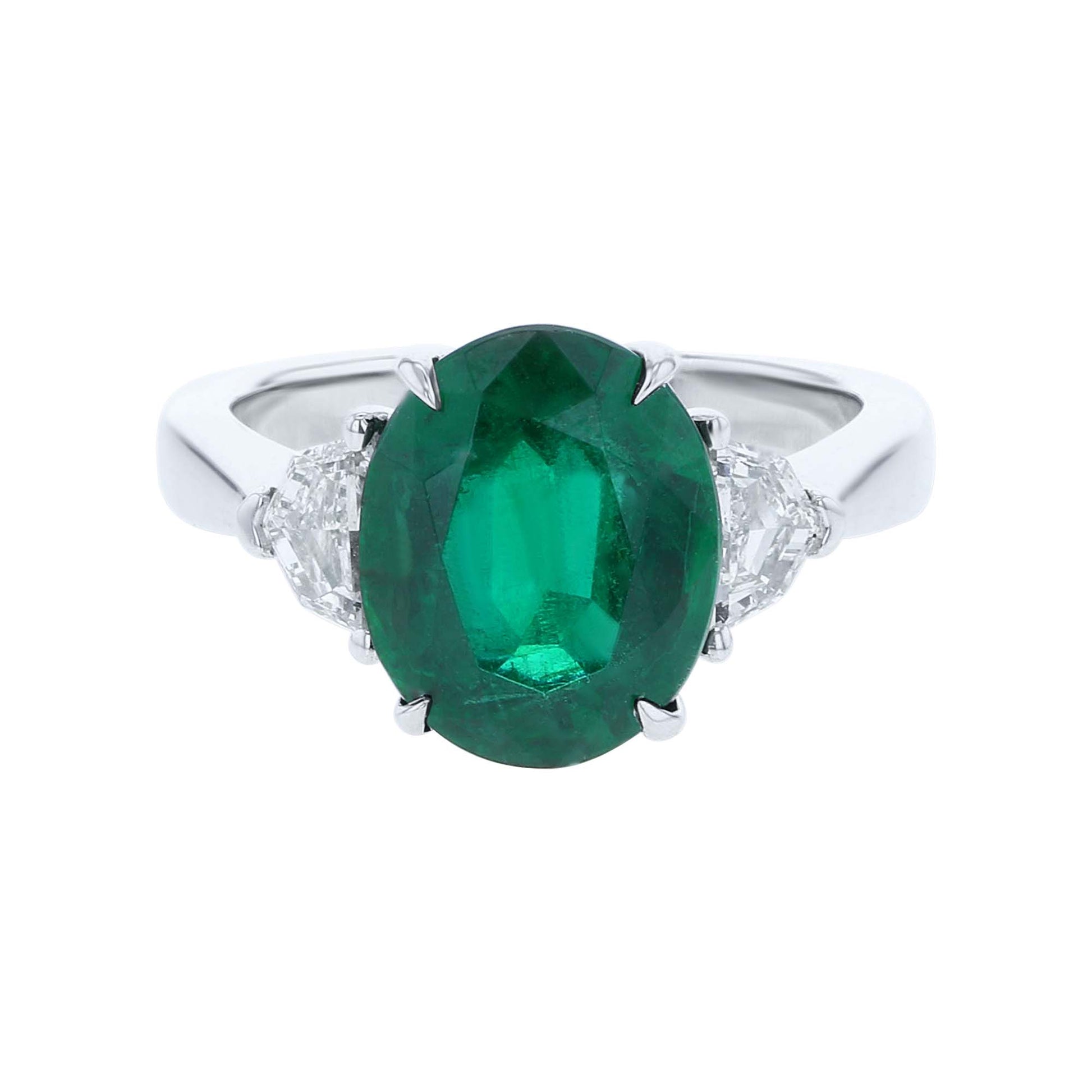 Dakota Ready for Love Emerald & Diamond Engagement Ring