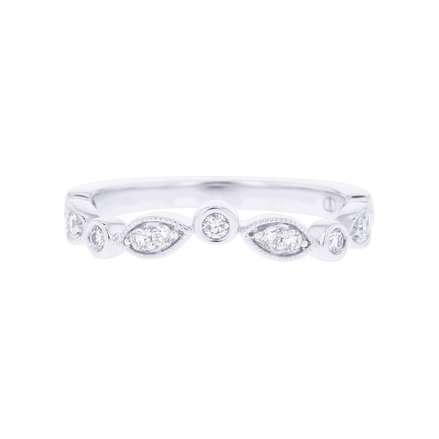 Nora Eyelet Diamond Ring